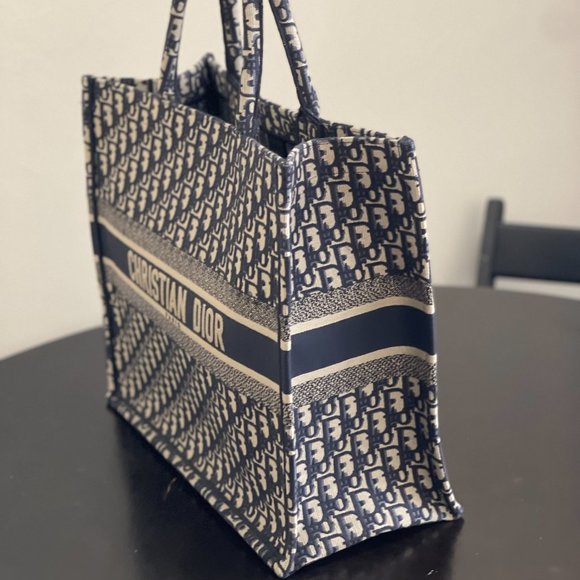 Large Dior Book Tote - Picture 9 of 10